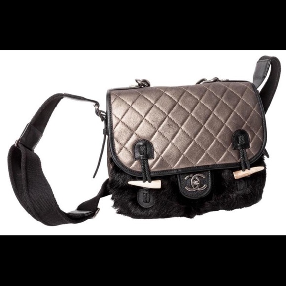 Chanel Ltd Edition Dallas Collection Bag - Picture 7 of 7